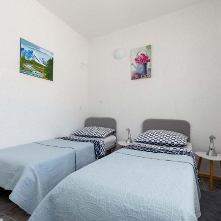 Apartamento Dvi Ulike Labinci Exterior foto