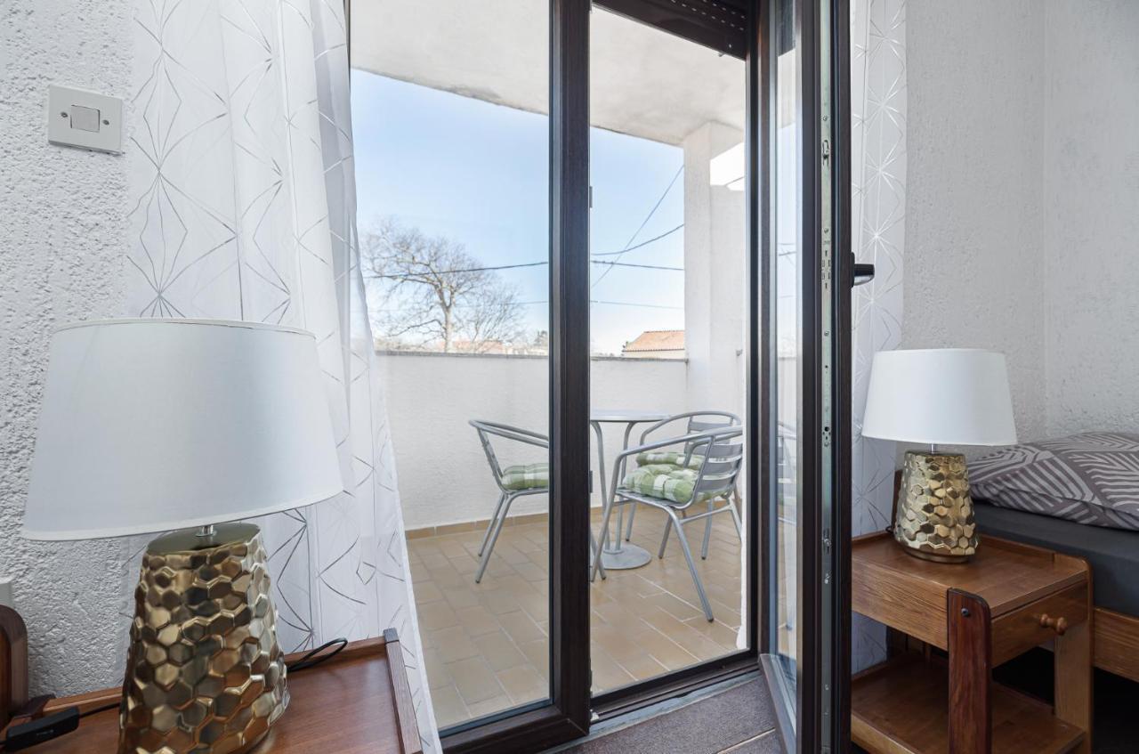 Apartamento Dvi Ulike Labinci Exterior foto