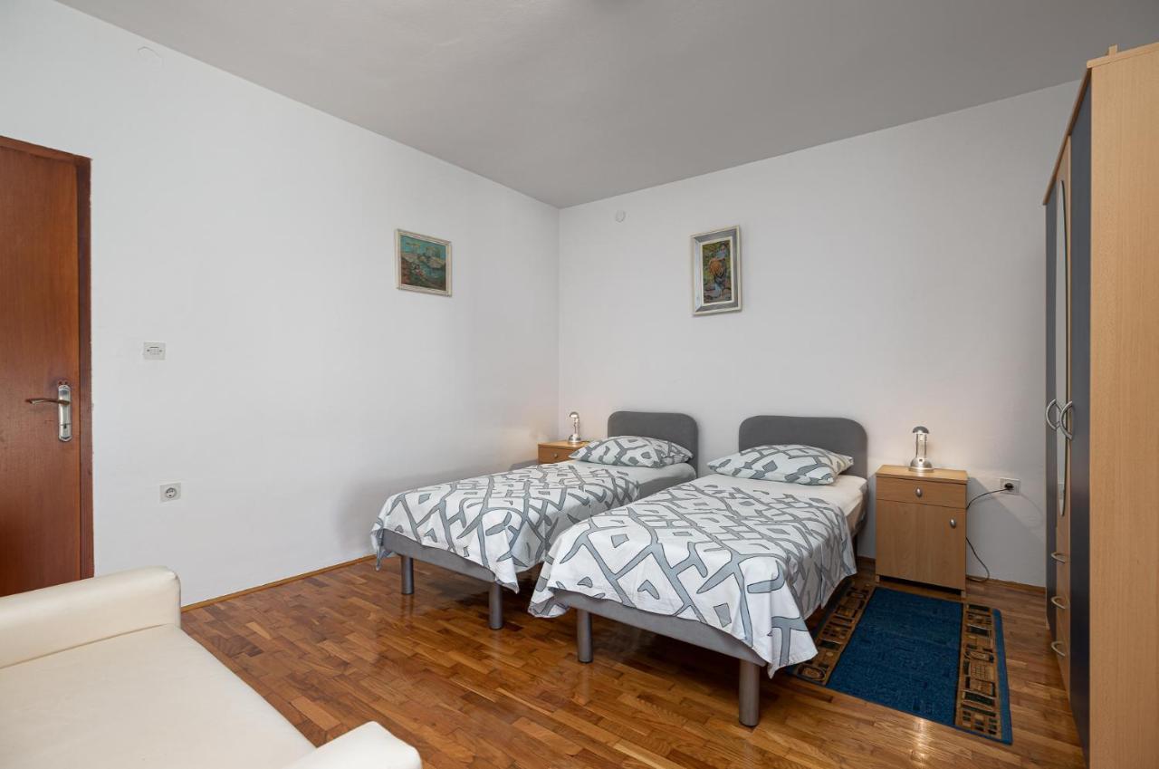 Apartamento Dvi Ulike Labinci Exterior foto