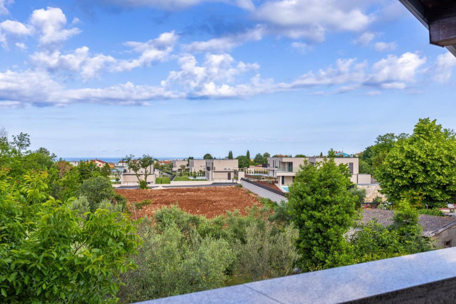 Apartamento Dvi Ulike Labinci Exterior foto